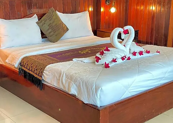 Mongkol Angkor And Hotel